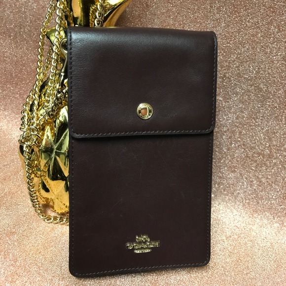 ❌❌ SOLD❌❌ Coach Pouch Crossbody - Picture 2 of 9